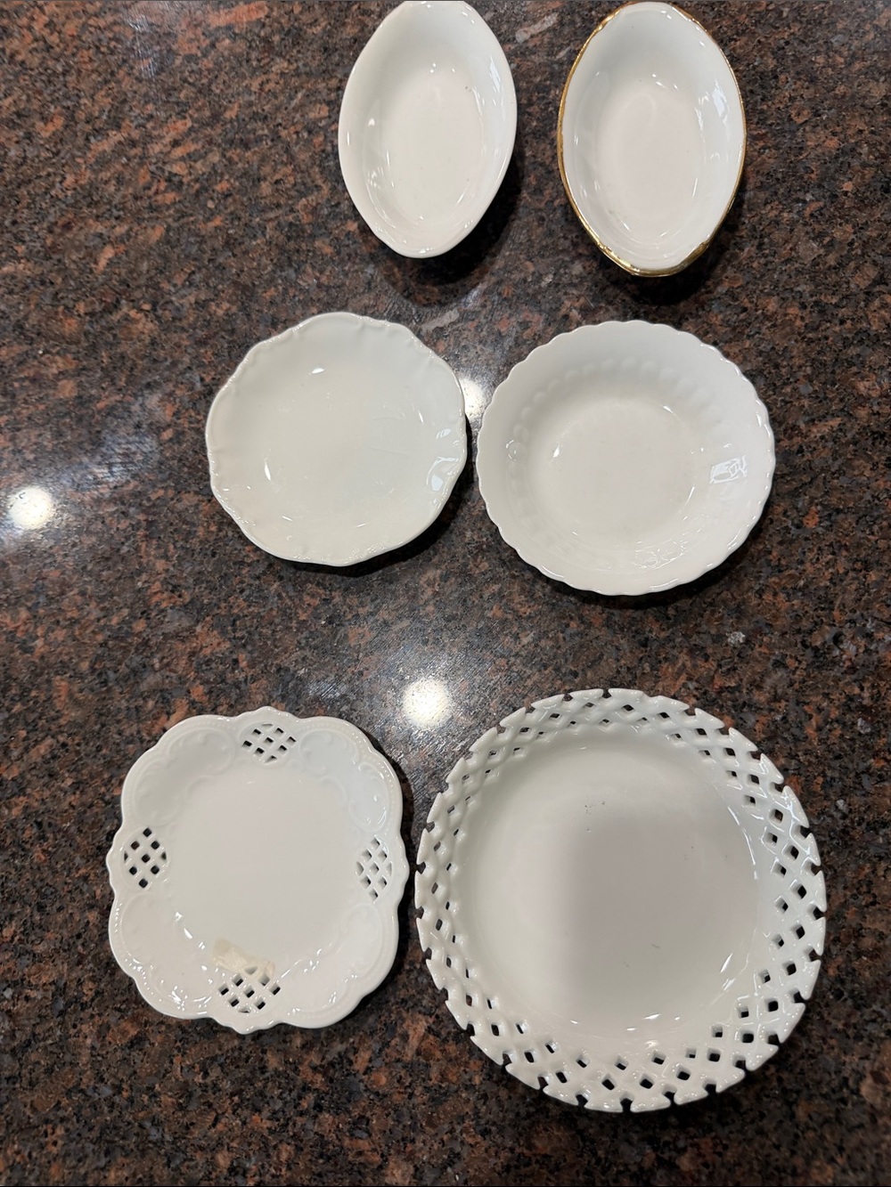 White Porcelain Decorative Appetizer Plates - Set of 6
